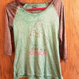 Don't be a Grinch ! Cute xmas top !